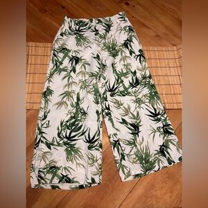 J. Jill Wide Leg Green Leaf Print Pants